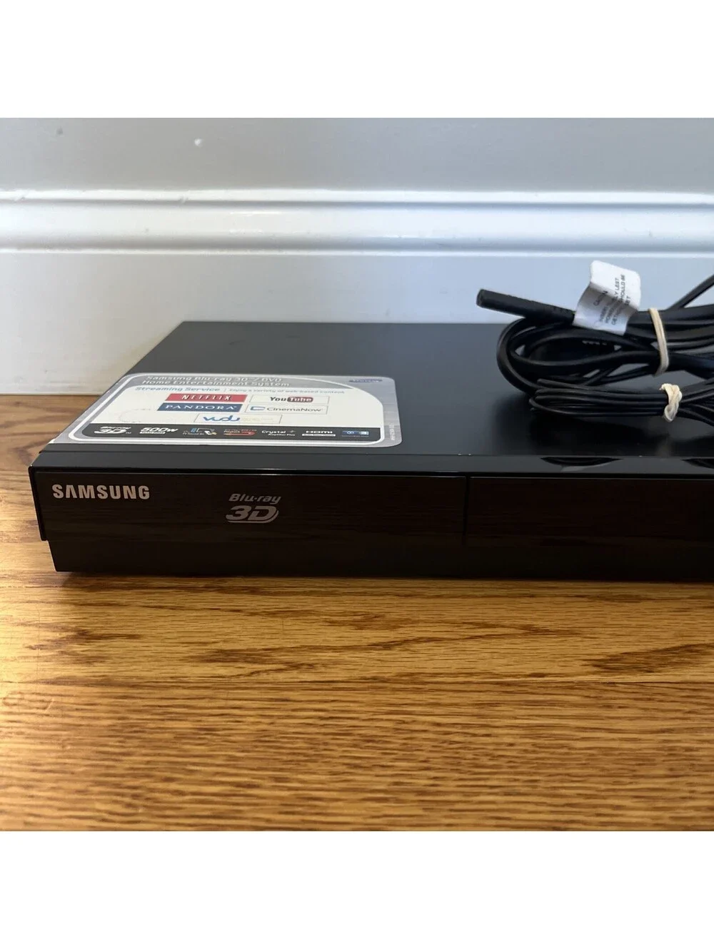 Samsung HT-E4500/ZA 3D Blu-ray Home Theater Receiver With Remote & Cables